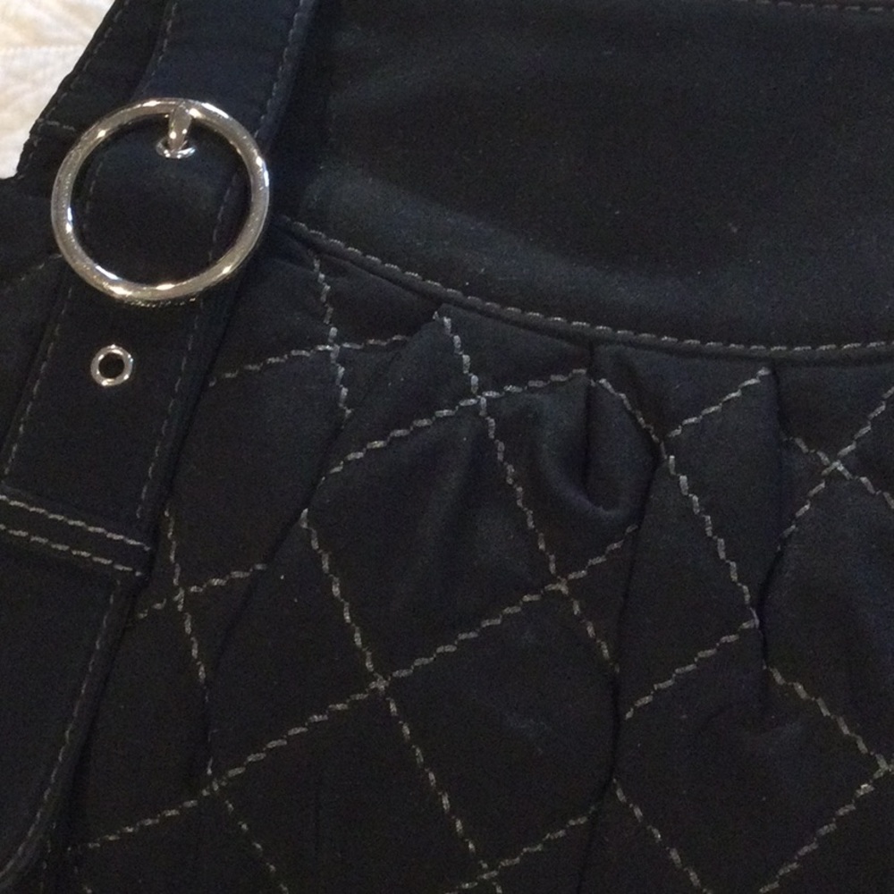 Vera Bradley Black Quilted Shoulder Bag -EUC - Picture 9 of 11